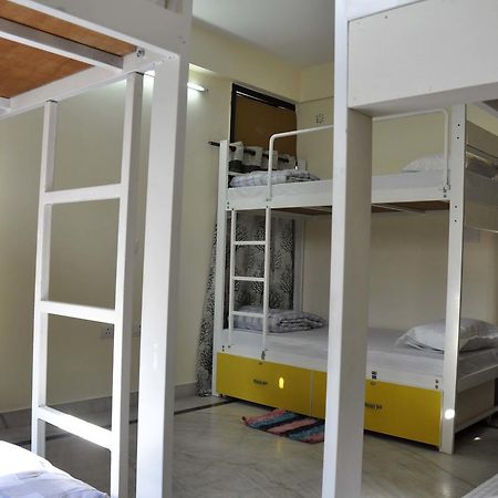 Friends Hostel Nowe Delhi Zewnętrze zdjęcie