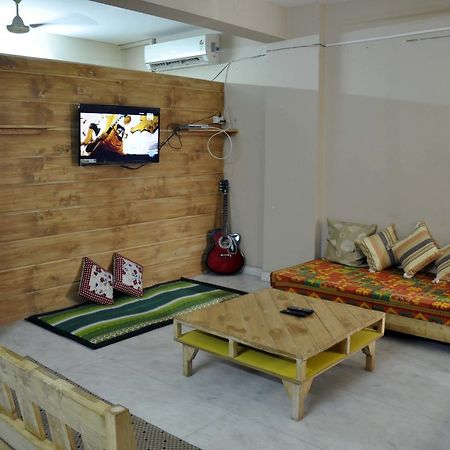 Friends Hostel Nowe Delhi Zewnętrze zdjęcie