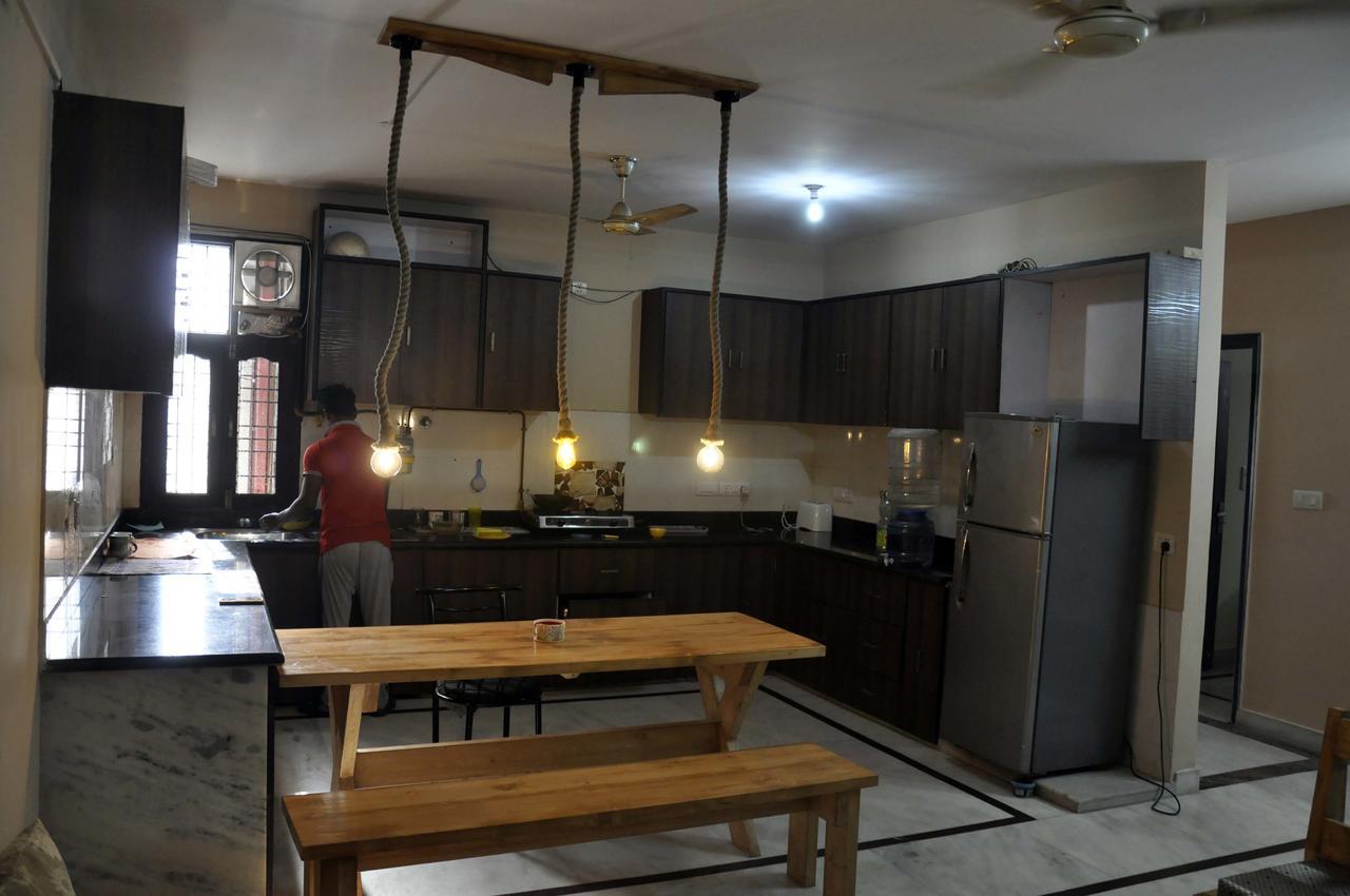 Friends Hostel Nowe Delhi Zewnętrze zdjęcie