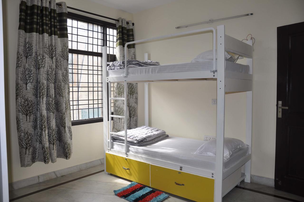 Friends Hostel Nowe Delhi Zewnętrze zdjęcie