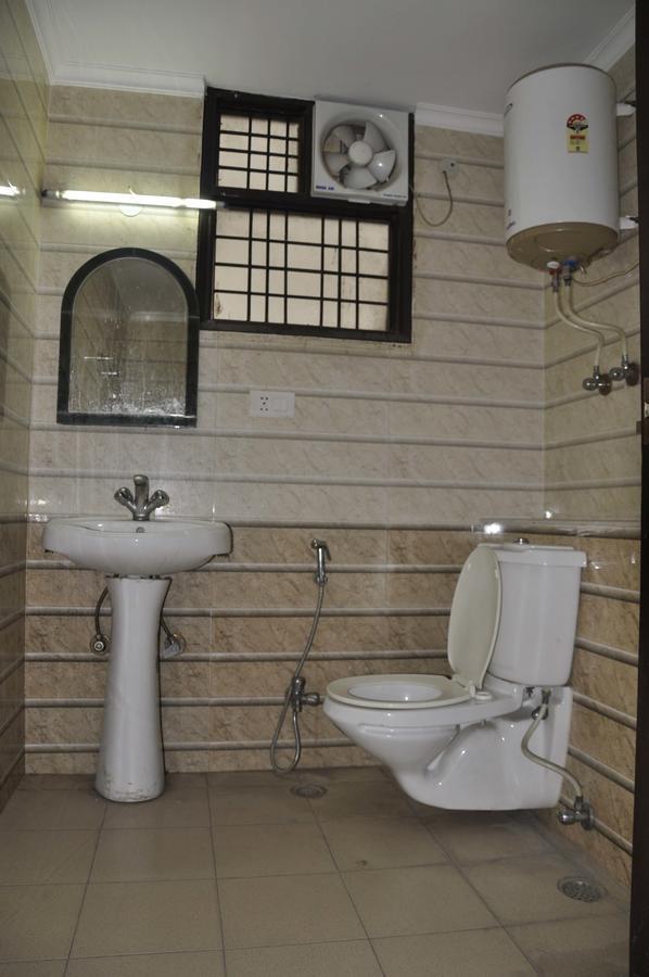 Friends Hostel Nowe Delhi Zewnętrze zdjęcie