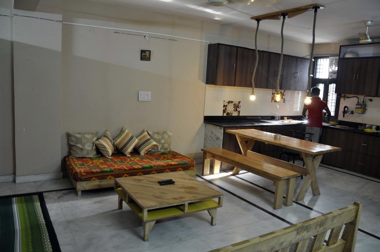 Friends Hostel Nowe Delhi Zewnętrze zdjęcie
