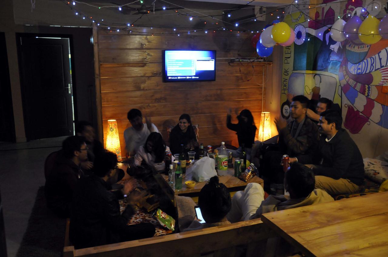 Friends Hostel Nowe Delhi Zewnętrze zdjęcie